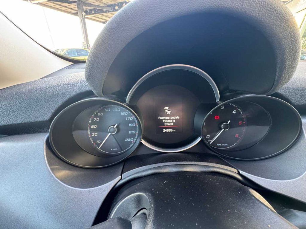 FIAT 500X 1.3 mjet Sport 95cv - 13