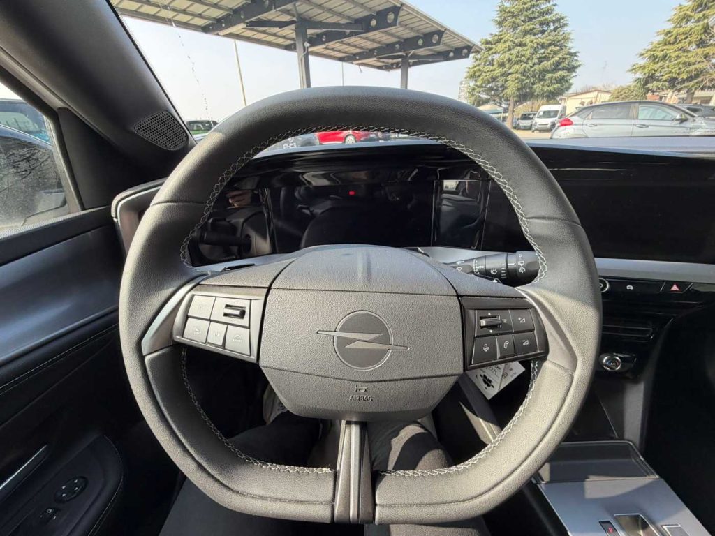 OPEL Mokka 1.2 hybrid GS 145cv dct6 - 12