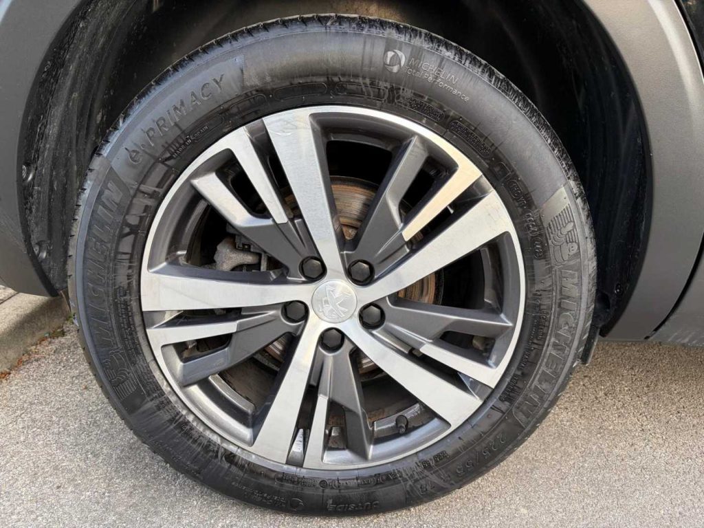 PEUGEOT 5008 1.5 bluehdi Allure Pack s&s 130cv eat8 - 10