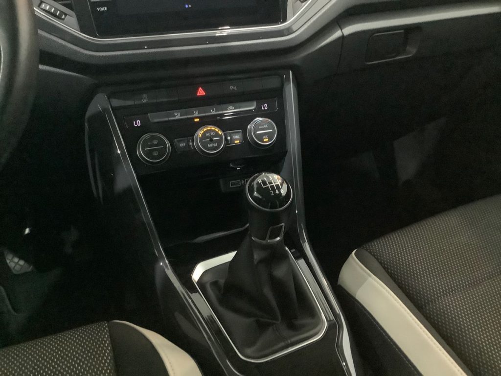 VOLKSWAGEN T-Roc 1.6 TDI SCR Business BlueMotion Technology - 8