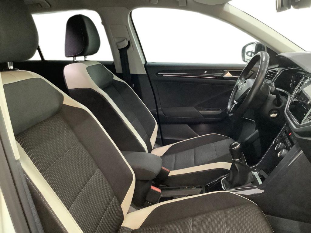 VOLKSWAGEN T-Roc 1.6 TDI SCR Business BlueMotion Technology - 10