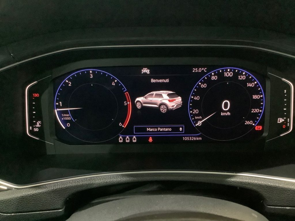 VOLKSWAGEN T-Roc 1.6 TDI SCR Business BlueMotion Technology - 15