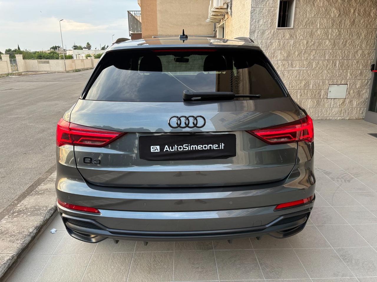 AUDI Q3 35 TDI S tronic S line edition LUCI AMBIENTE - 6