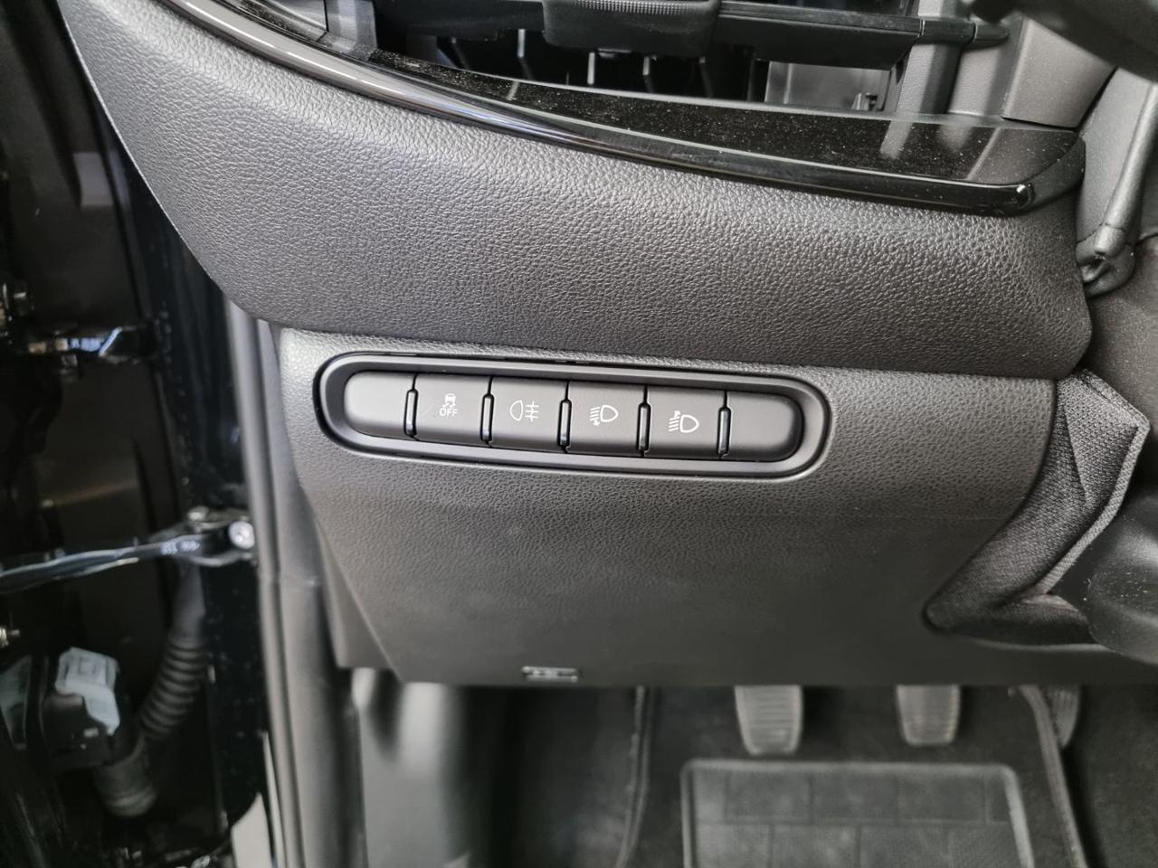 FIAT 500 Berlina Hybrid Icon - 17