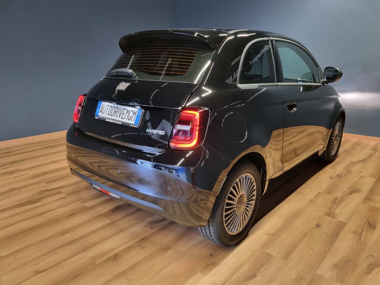 FIAT 500 Berlina Hybrid Icon - 21