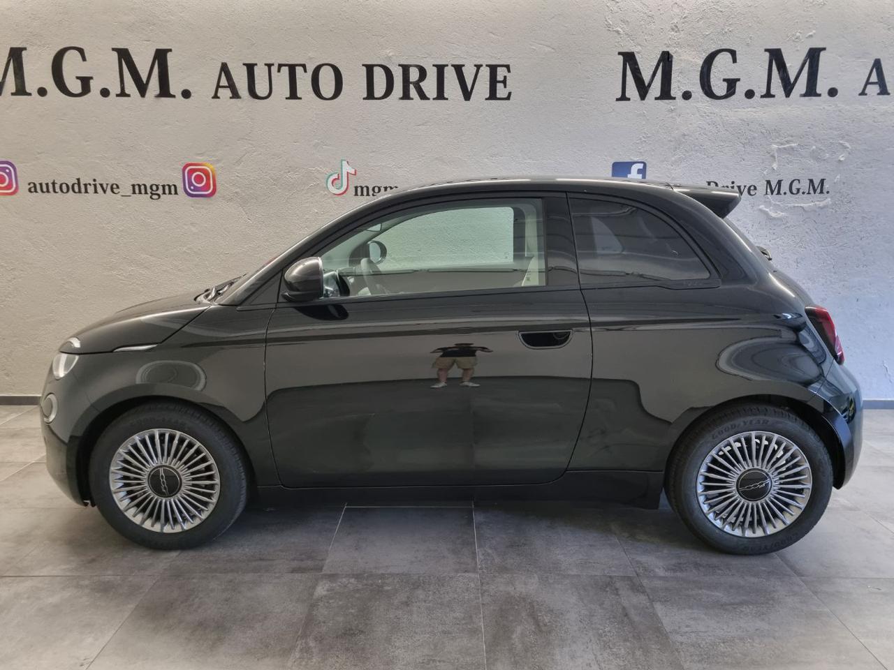 FIAT 500 Berlina Hybrid Icon - 2