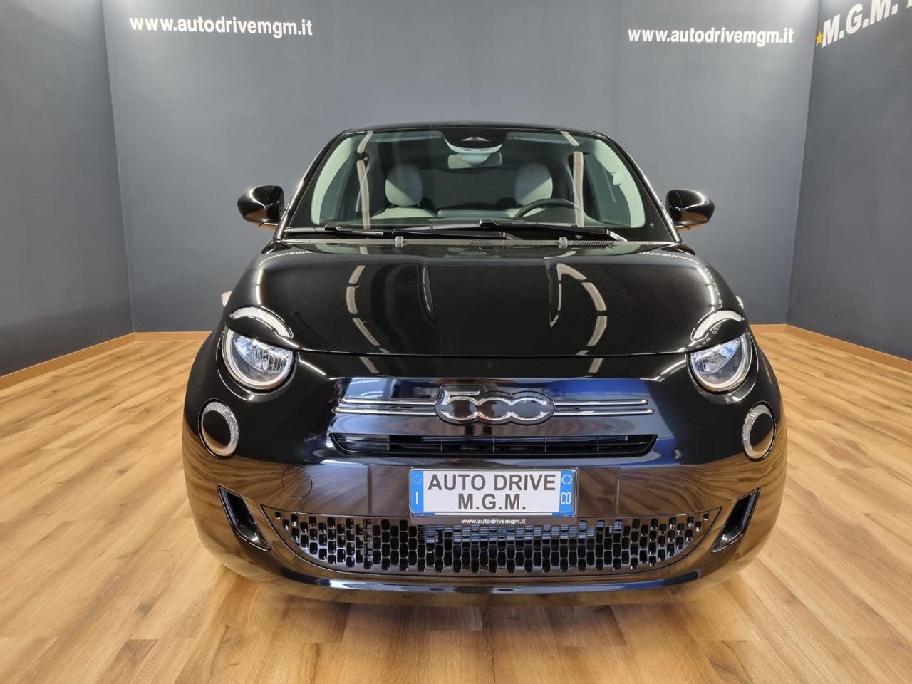 FIAT 500 Berlina Hybrid Icon - 24