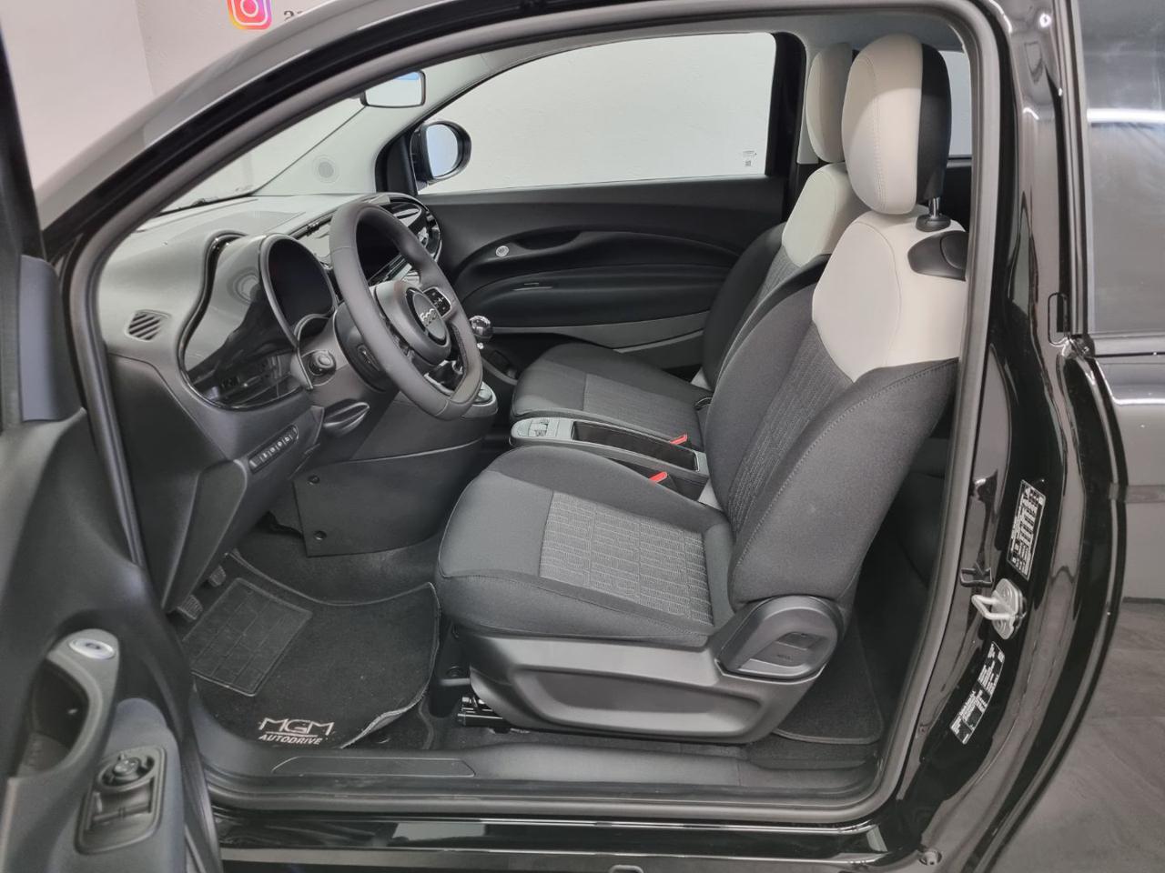 FIAT 500 Berlina Hybrid Icon - 8