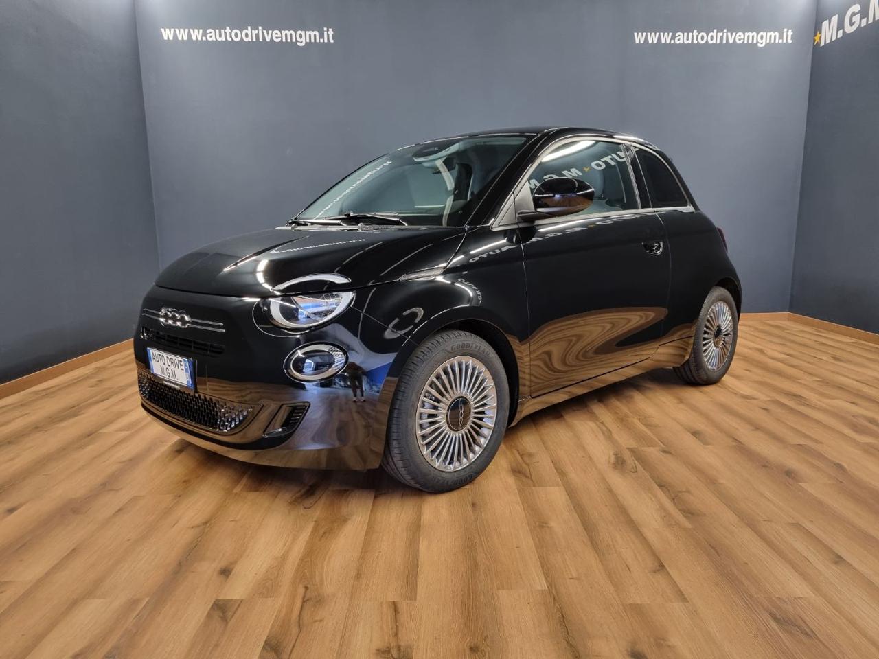 FIAT 500 Berlina Hybrid Icon - 28