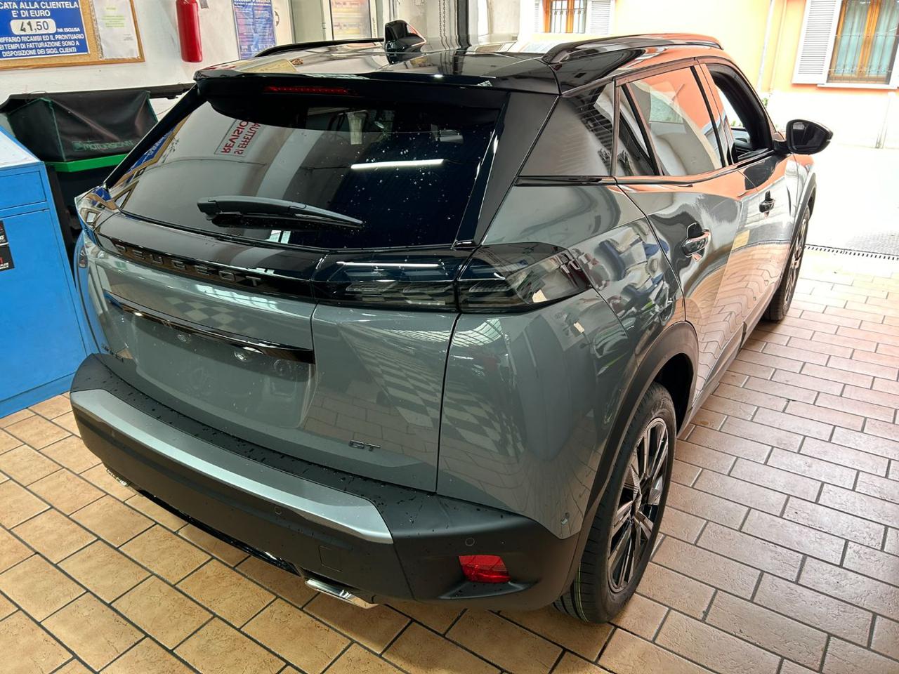 PEUGEOT 2008 Hybrid 145 e-DCS6 GT Vision+ Navi+ Acc cruise - 2
