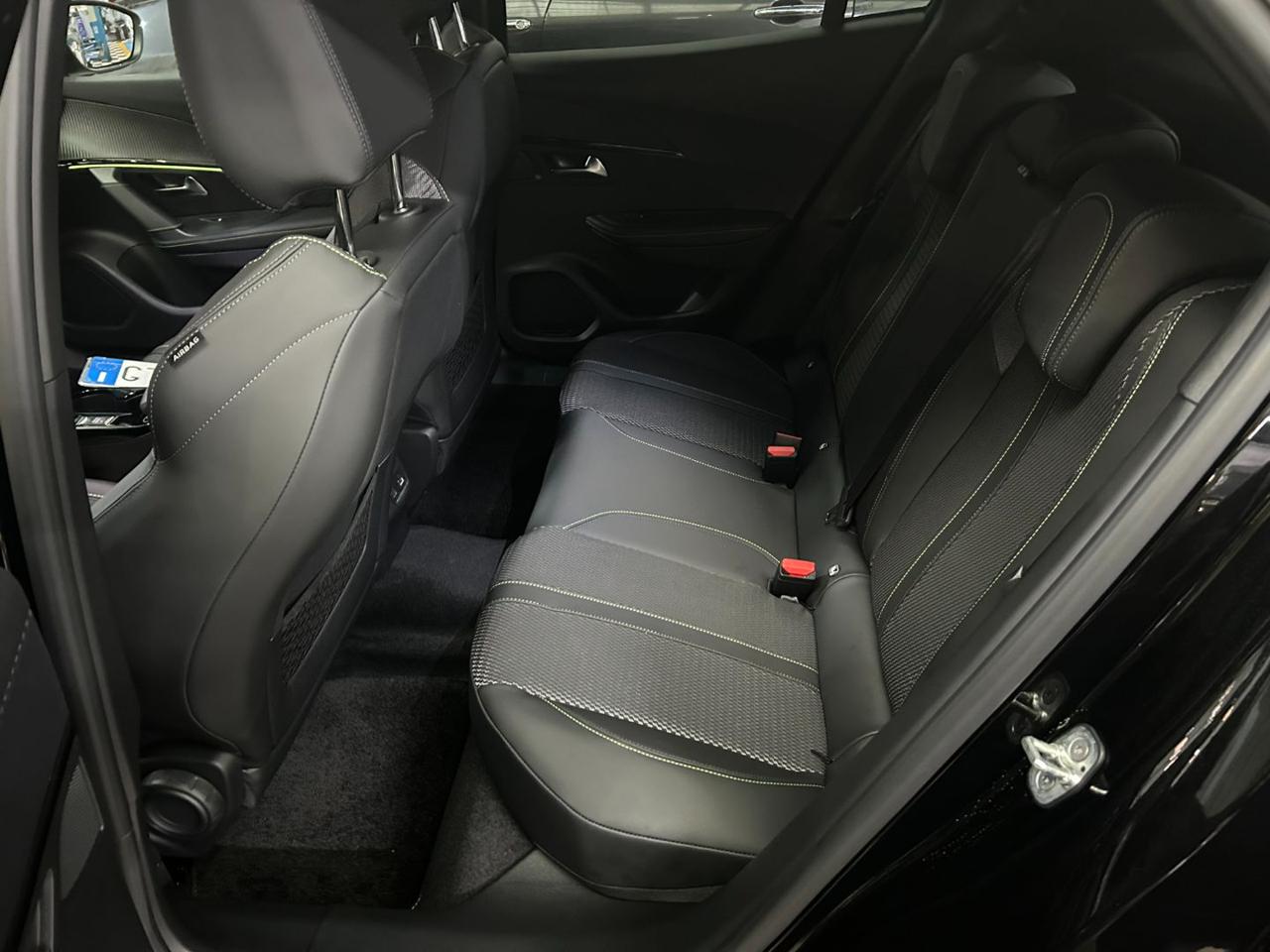 PEUGEOT 2008 Hybrid 145 e-DCS6 GT Vision+ Navi+ Acc cruise - 10