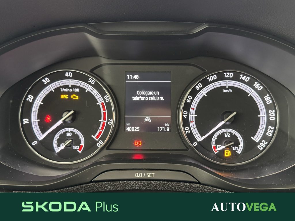 SKODA Karoq 1.0 tsi ambition 110cv - 13