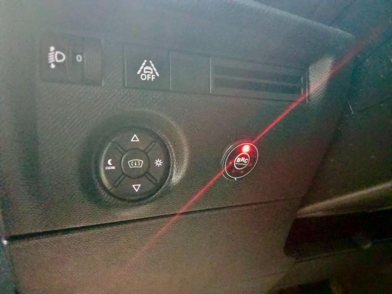 CITROEN C4 PureTech 130 S&S Shine - 18