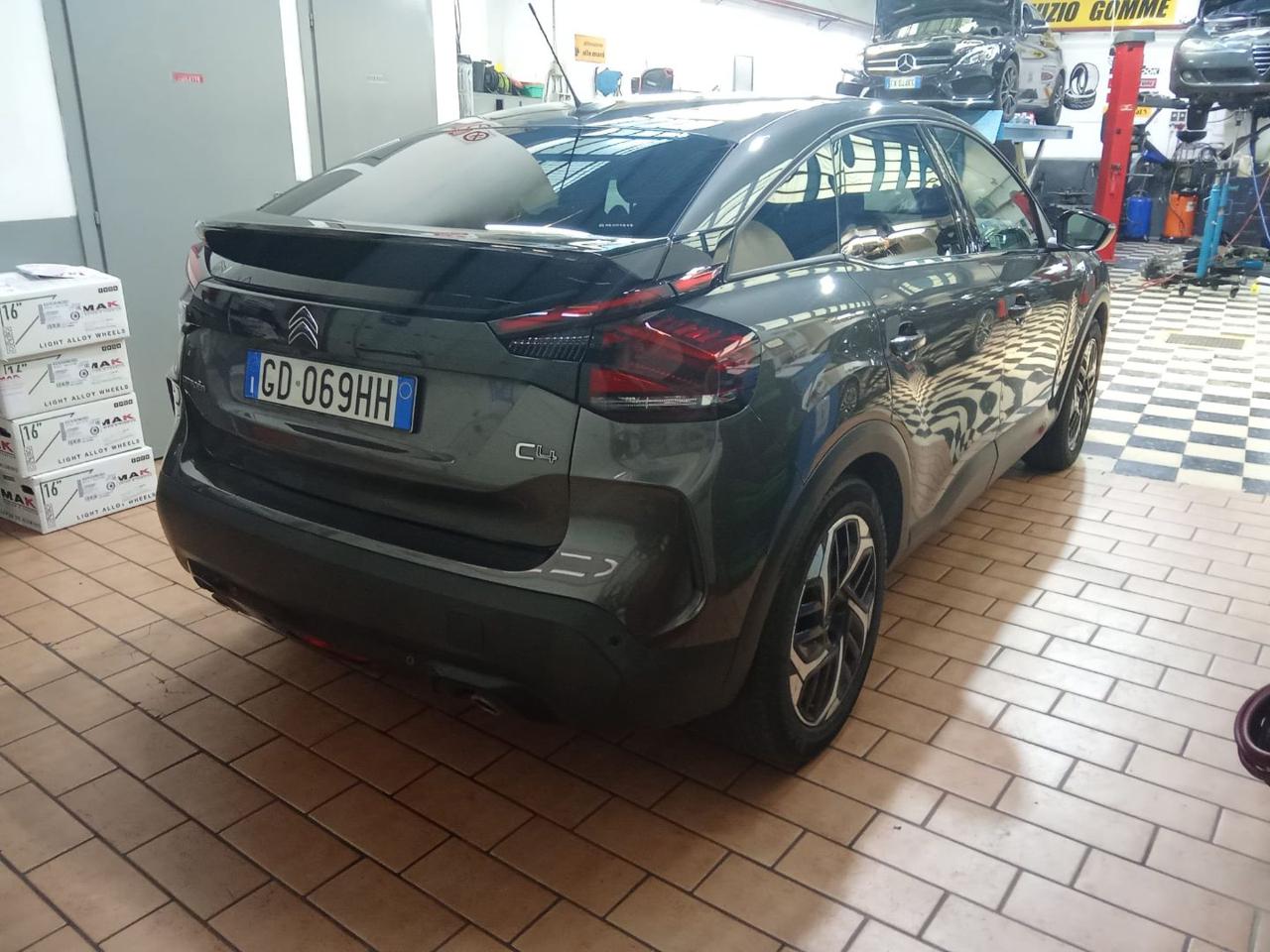 CITROEN C4 PureTech 130 S&S Shine - 4