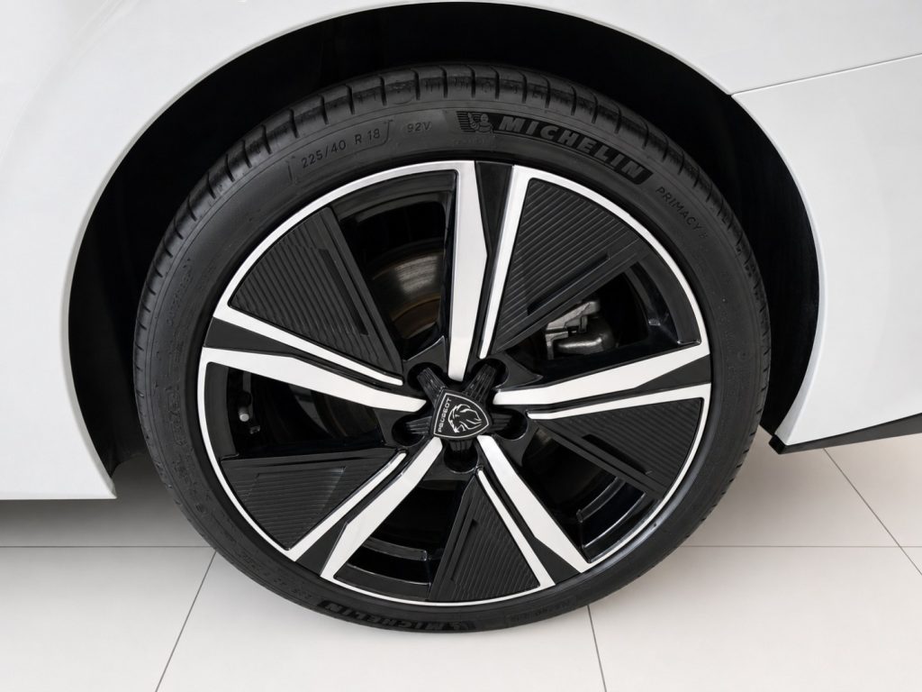 PEUGEOT 308 GT SW Plug-in Hybrid 225 e-EAT8 Pelle Alcantara - 7
