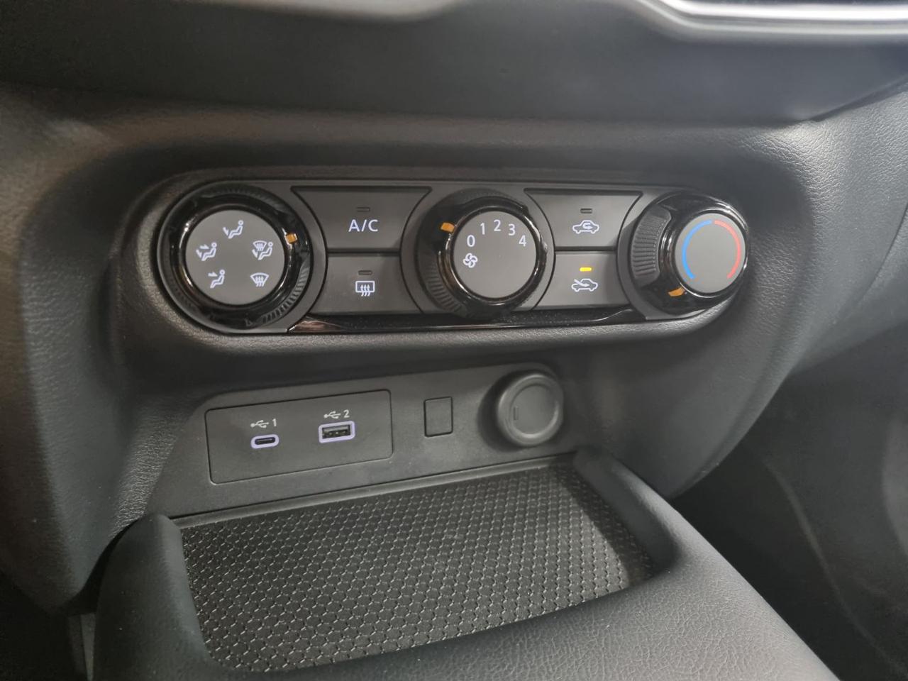 NISSAN Juke 1.0 DIG-T 114 CV N-CONNECTA - 11