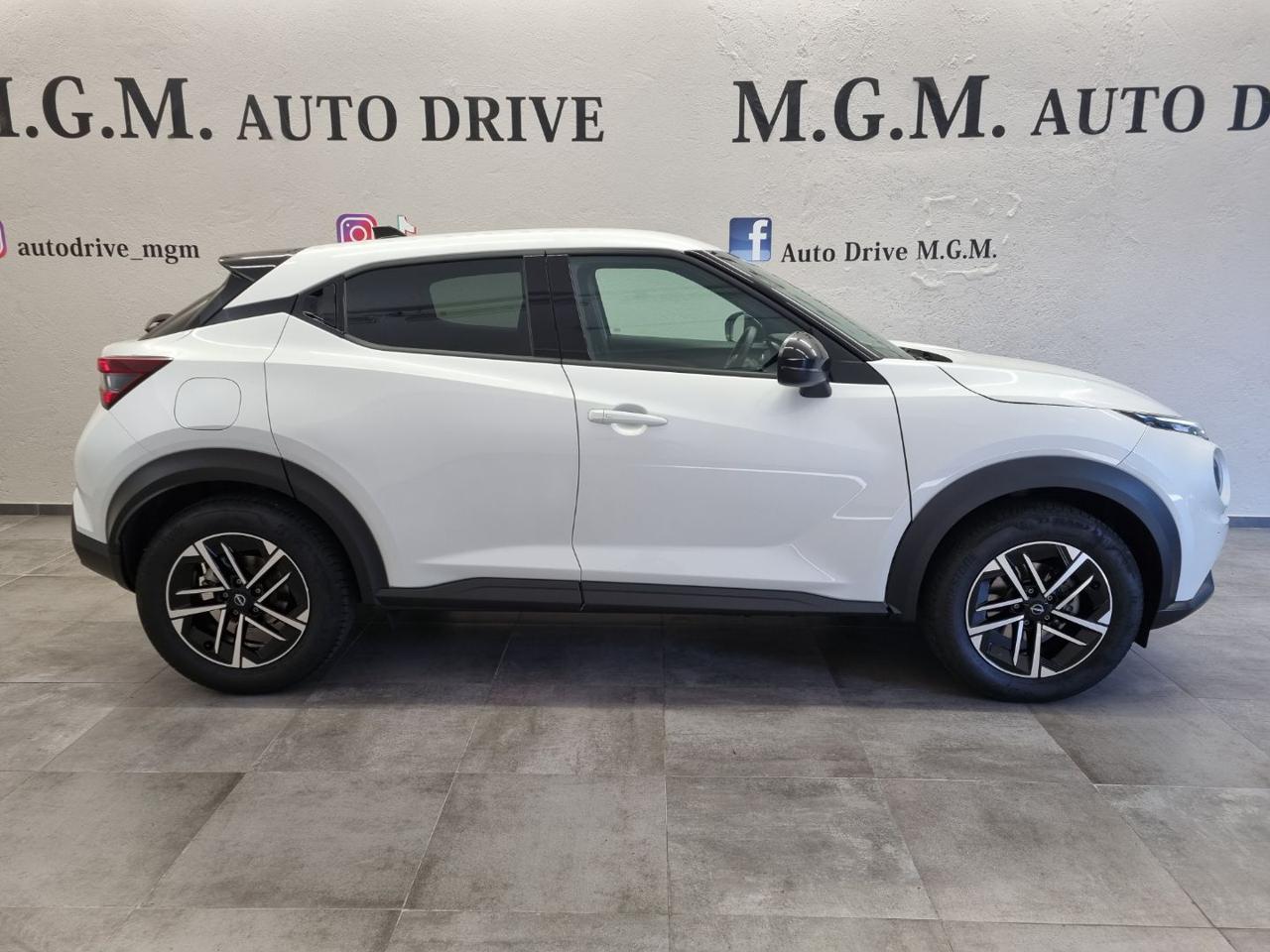 NISSAN Juke 1.0 DIG-T 114 CV N-CONNECTA - 4