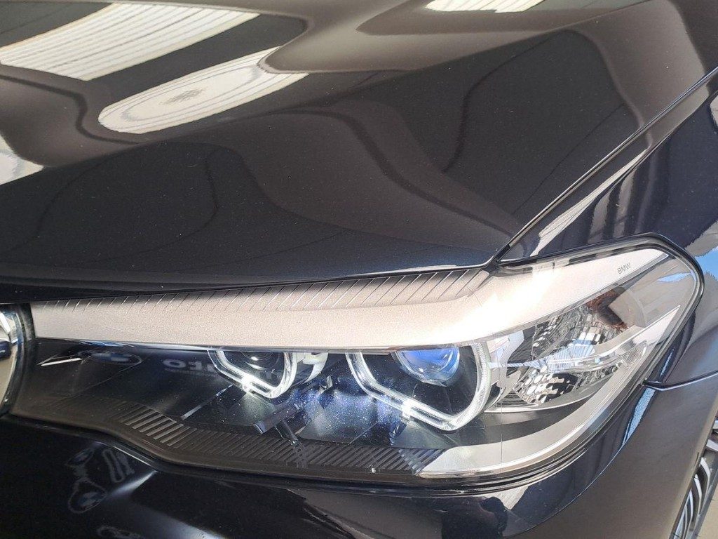 BMW 530 d xDrive 249CV Touring Msport Aut. - 6