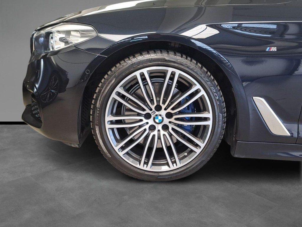BMW 530 d xDrive 249CV Touring Msport Aut. - 5