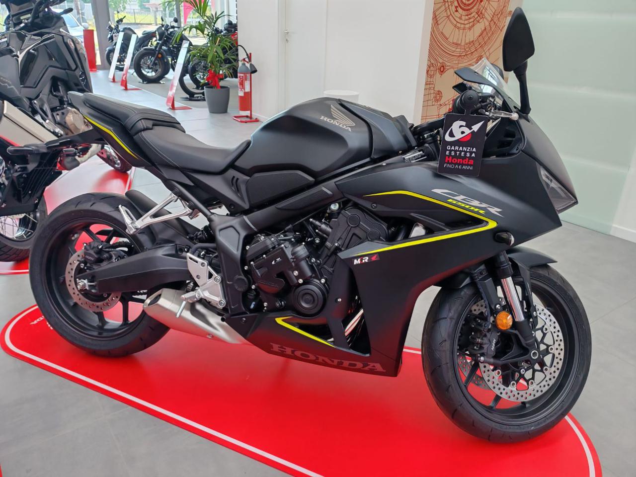 HONDA CBR 650 e-clutch - 2