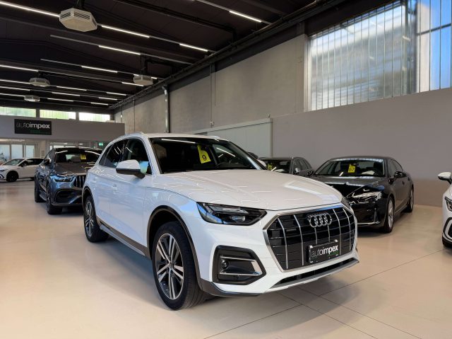 AUDI Q5 Bianco pastello