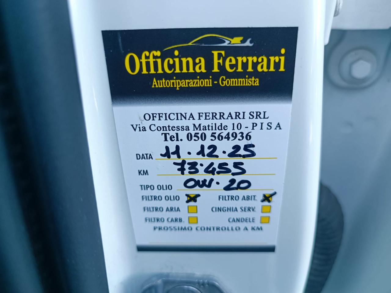VOLVO XC60 D4 AWD Geartronic Business - 27