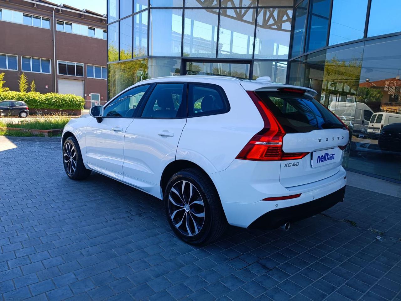 VOLVO XC60 D4 AWD Geartronic Business - 5