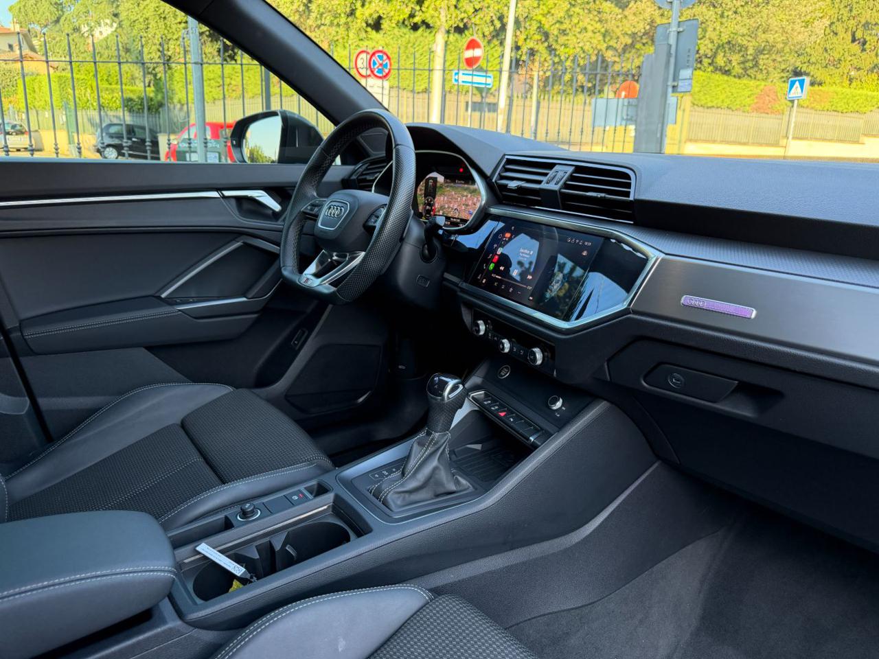 AUDI Q3 35 TDI S TRONIC S LINE EDITION MATRIX+C.L.19+R.CAM - 21