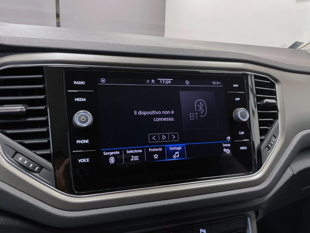 VOLKSWAGEN T-Roc 1.5 TSI STYLE - 22