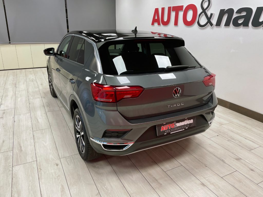 VOLKSWAGEN T-Roc 1.5 TSI STYLE - 39