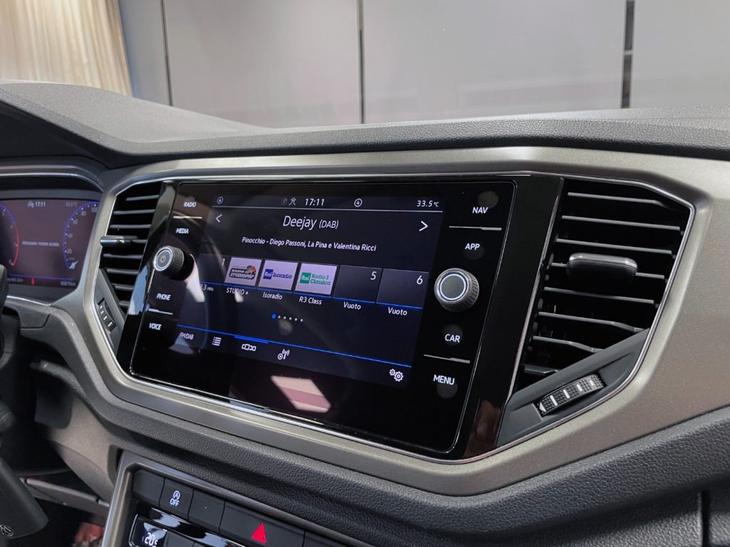 VOLKSWAGEN T-Roc 1.5 TSI STYLE - 44