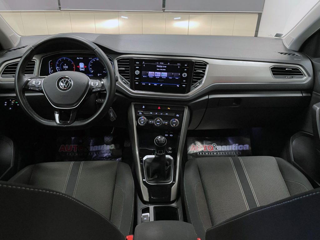 VOLKSWAGEN T-Roc 1.5 TSI STYLE - 47