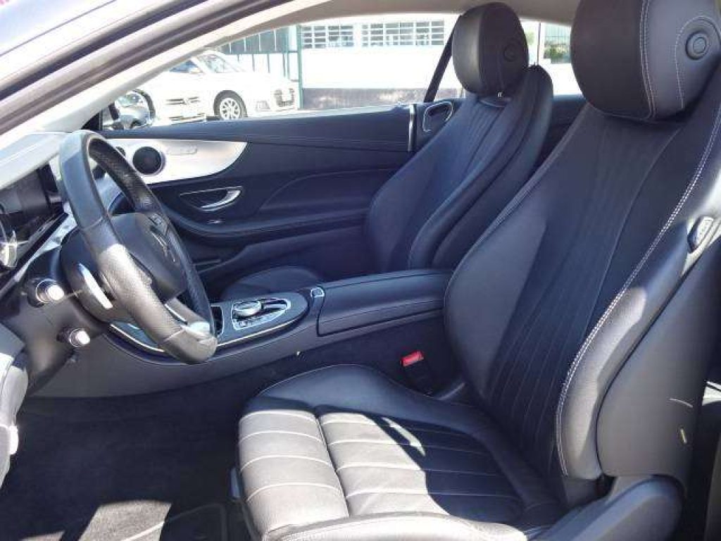 MERCEDES-BENZ E 220 Classe E -Coupe d Premium - 7