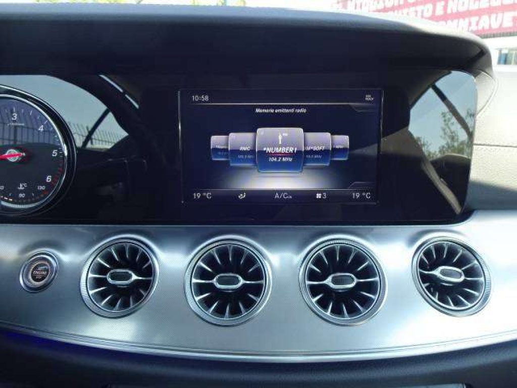 MERCEDES-BENZ E 220 Classe E -Coupe d Premium - 12