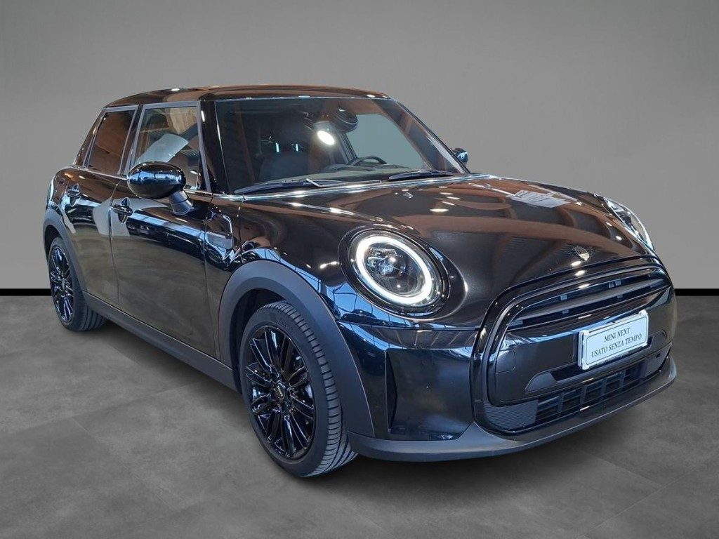 MINI Cooper 1.5 Cooper Camden 5 porte Aut. - 14