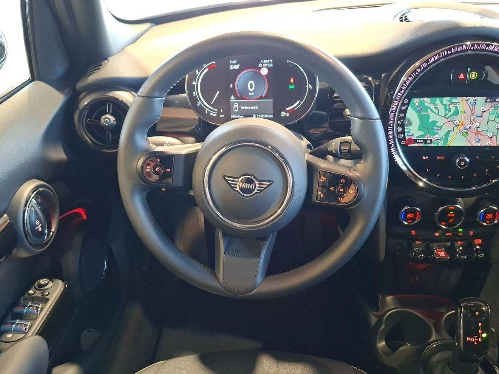 MINI Cooper 1.5 Cooper Camden 5 porte Aut. - 10