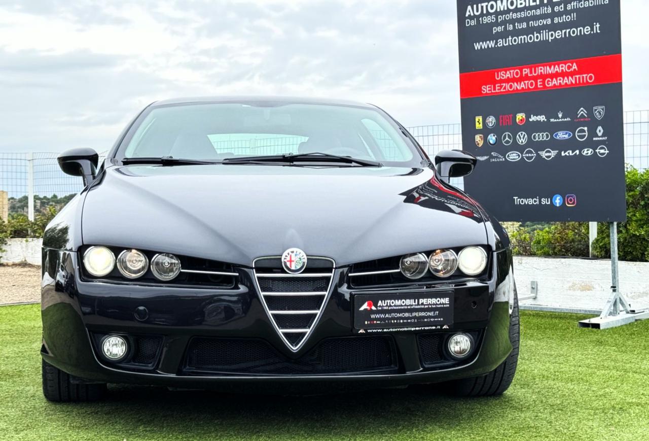 ALFA ROMEO Brera 2.4 JTDm 20V 200cv Sky Window (Navi/Pelle/Xeno) - 2