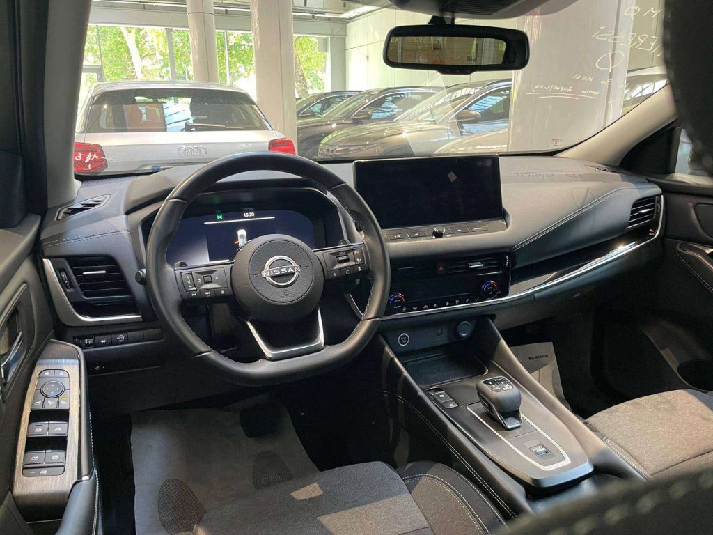 NISSAN Qashqai Qashqai 1.3 mhev N-Connecta 2wd 158cv xtronic PREZ