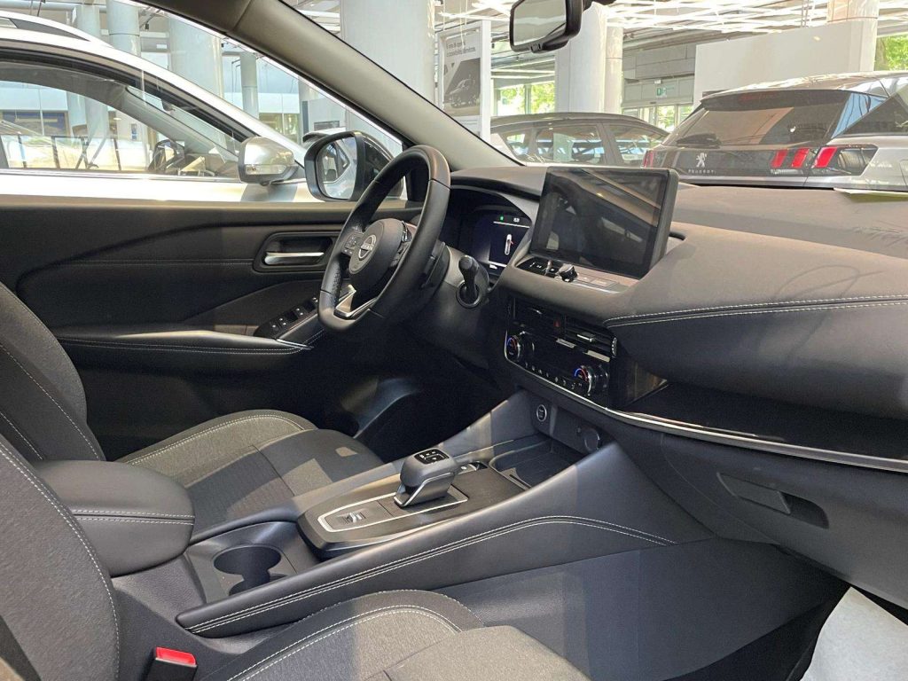 NISSAN Qashqai Qashqai 1.3 mhev N-Connecta 2wd 158cv xtronic PREZ