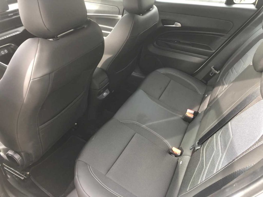 JEEP Avenger 1.2 turbo Altitude fwd 100cv - 11