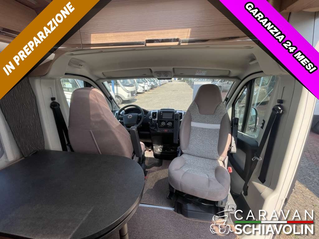 VAN 640 LE CHARMING