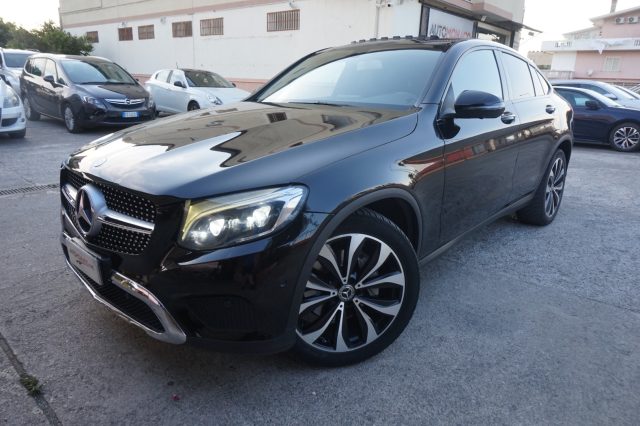 MERCEDES-BENZ GLC 220 Nero metallizzato