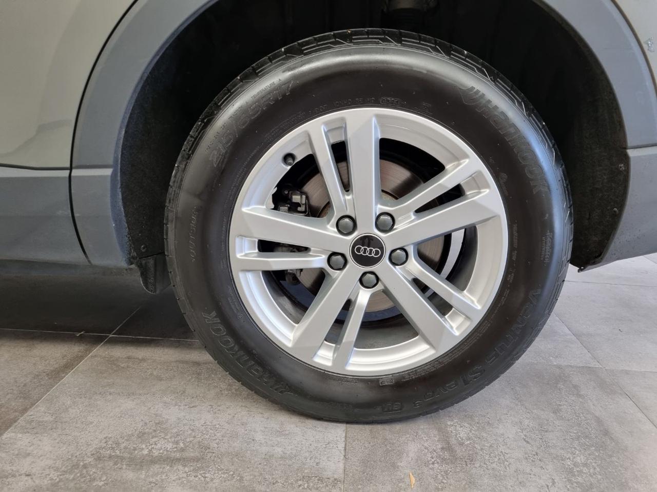 AUDI Q3 35 TFSI S tronic Business - 15