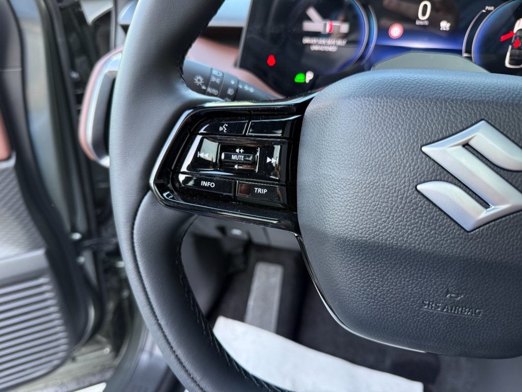 SUZUKI e Vitara Dual Motor 4WD AllGrip-e TOP Matrix 19 PANO - 12