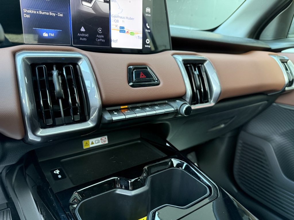 SUZUKI e Vitara Dual Motor 4WD AllGrip-e TOP Matrix 19 PANO - 15