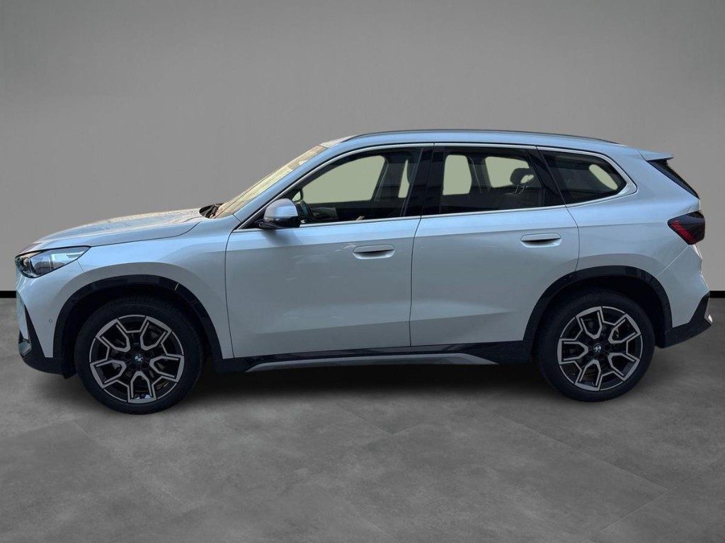 BMW X1 sDrive 18d xLine - 3