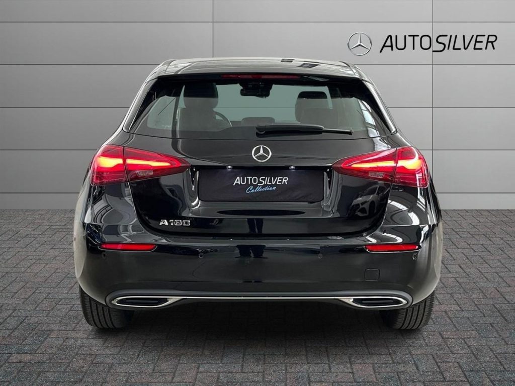 MERCEDES-BENZ A 180 Automatic Progressive Advanced Plus - 4