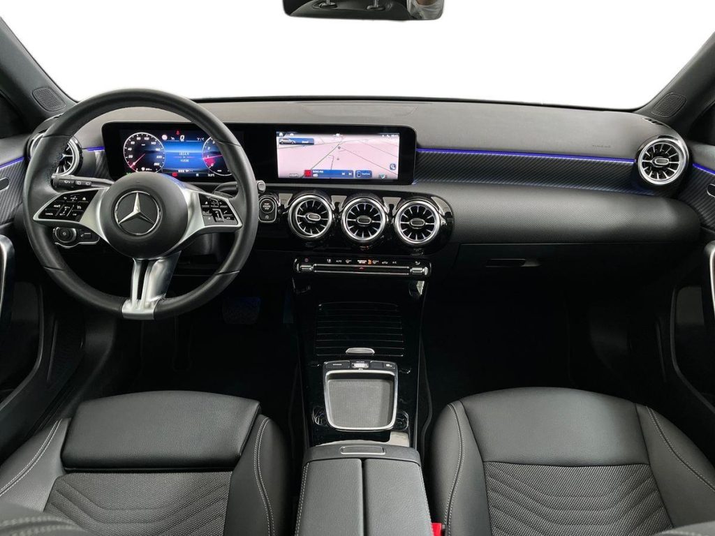MERCEDES-BENZ A 180 Automatic Progressive Advanced Plus - 9