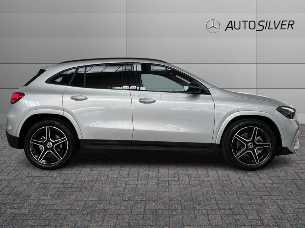MERCEDES-BENZ GLA 200 d Automatic AMG Line Advanced Plus - 5