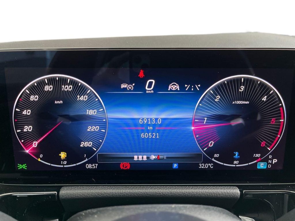 MERCEDES-BENZ GLA 200 d Automatic AMG Line Advanced Plus - 8